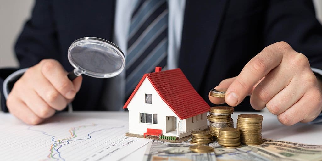 How to Conduct a Thorough Property Valuation: Avoiding Common Pitfalls  